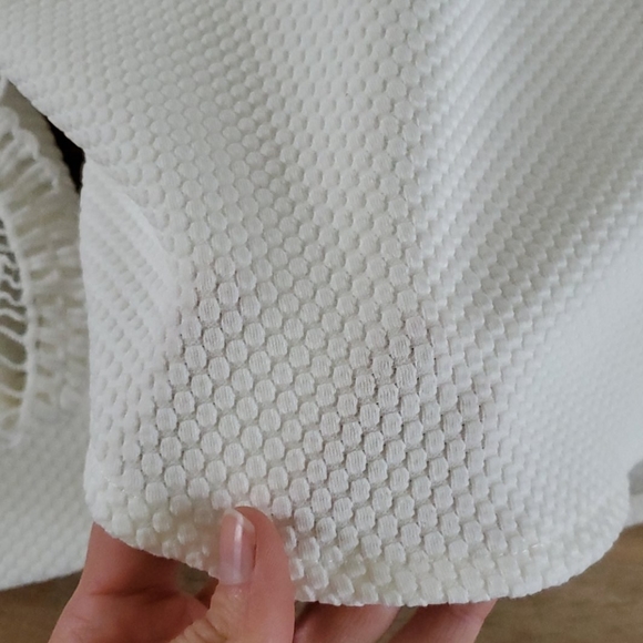 Sister's - Picture 3 of 3